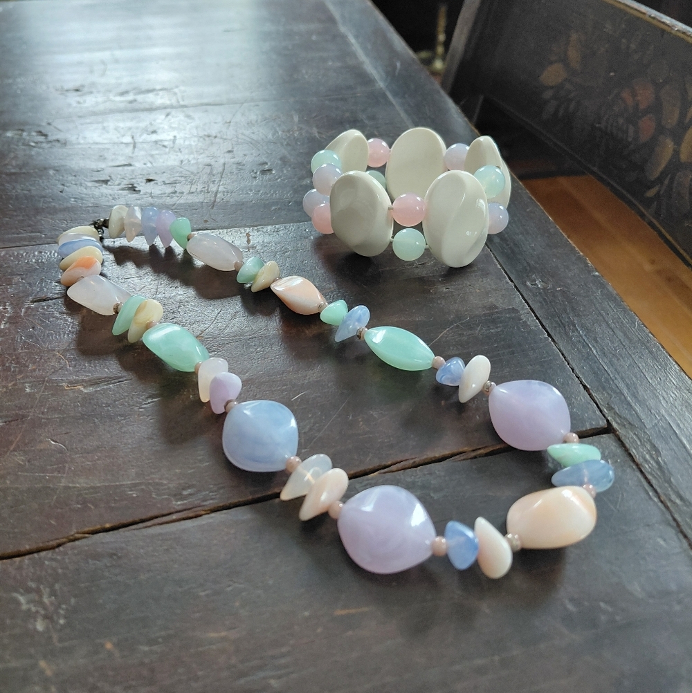 Vintage 60s chunky beaded pastel mermaidcore bracelet & necklace set